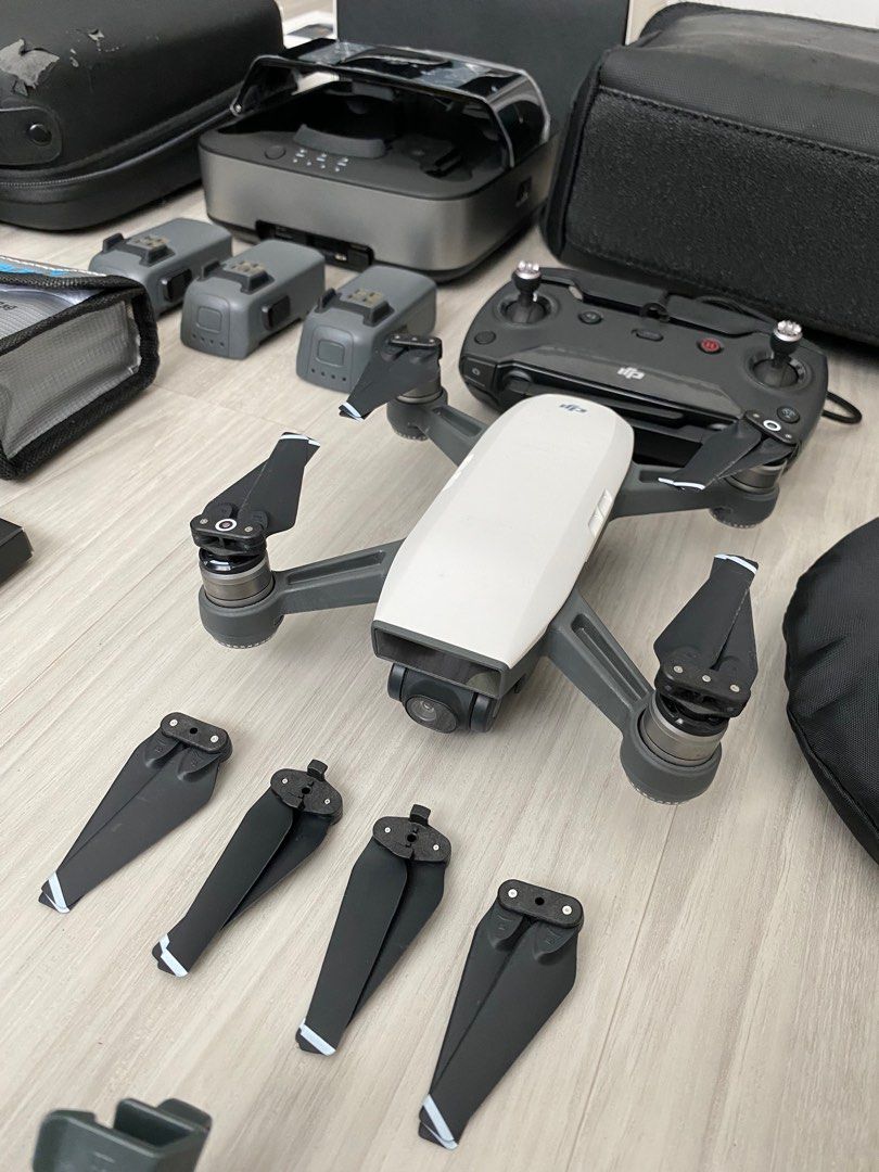 Dji spark charging station bag sales