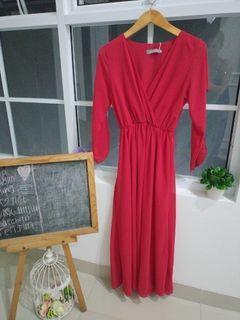 Dress merah