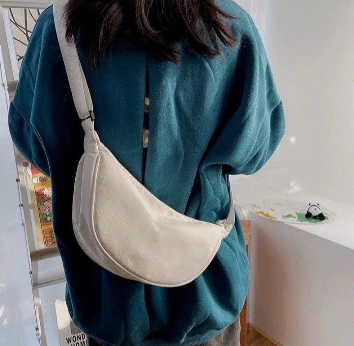 dumpling bag, Women's Fashion, Bags & Wallets, Cross-body Bags on Carousell