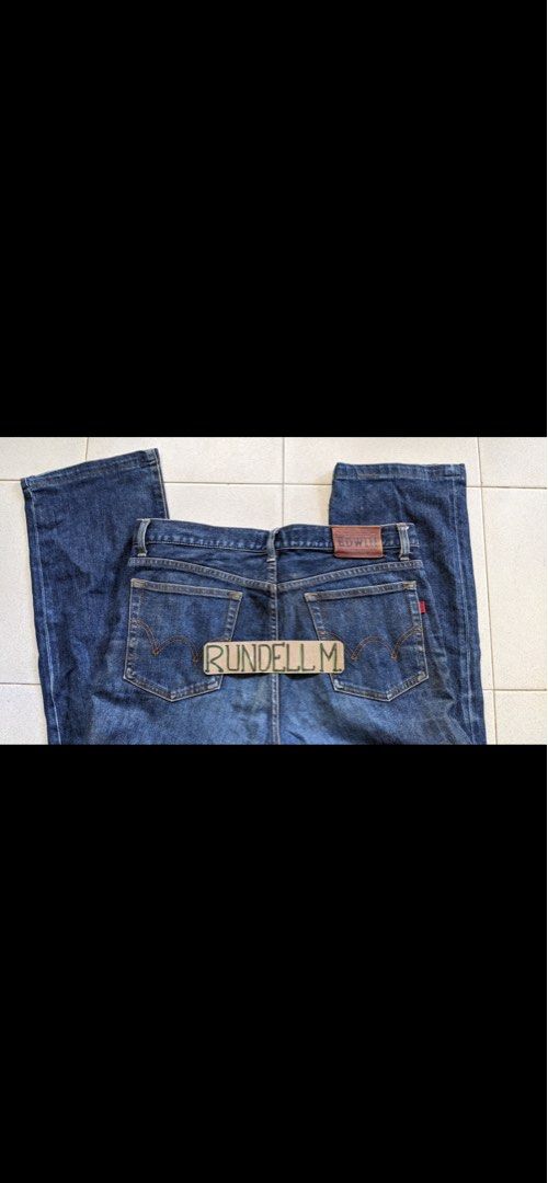 Edwin Japan 13oz Stretch Denim (Category: Jeans) located in Manila. Submitted by rmedz (Listing ID 1264973666, Image 2). Description: Edwin Japan 13oz Stretch Denim Size 32” Length 38” Model is 5’9” with 32” waist Bawal sa maselan Used but still wearable 450 + sf.