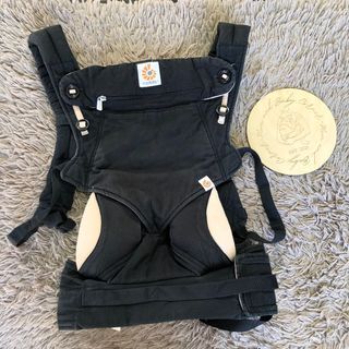 ERGOBABY CARRIER - FOUR POSITION 360 BLACK AND CAMEL