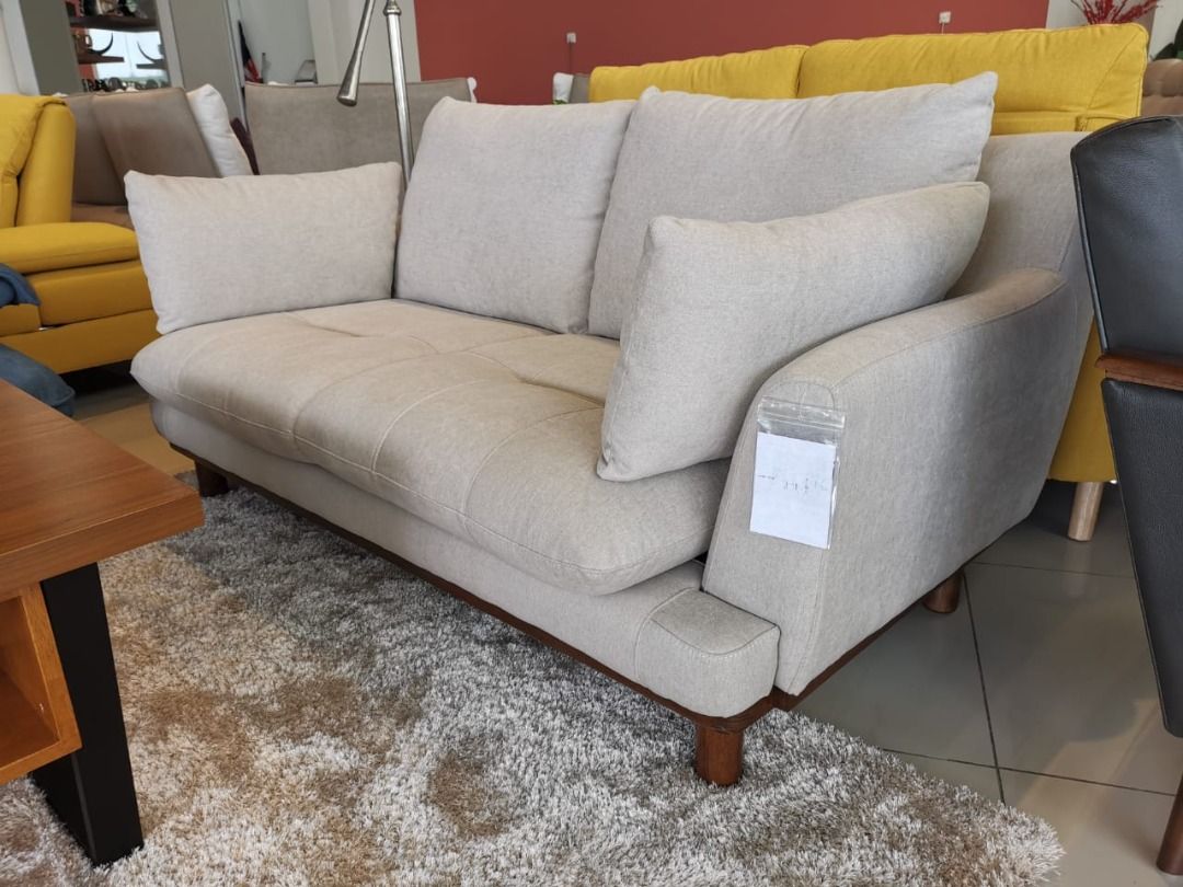 Dfs edd 2 store seater sofa
