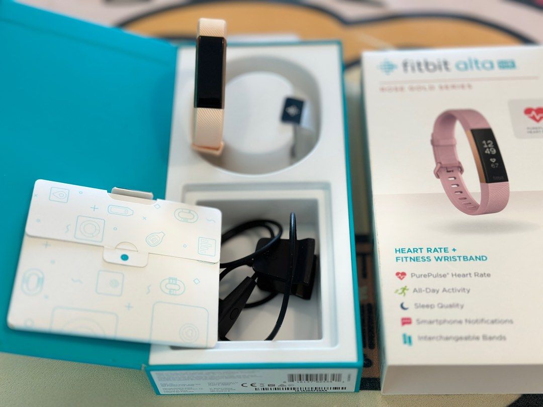 Fitbit alta outlet hr rose gold