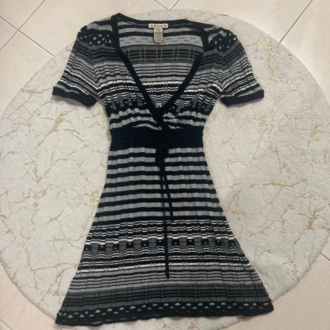 Forever 21 black and white striped dress cheap