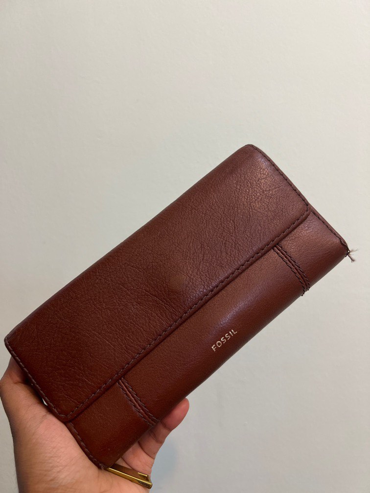 Fossil Long Wallet, Women's Fashion, Bags & Wallets, Purses & Pouches