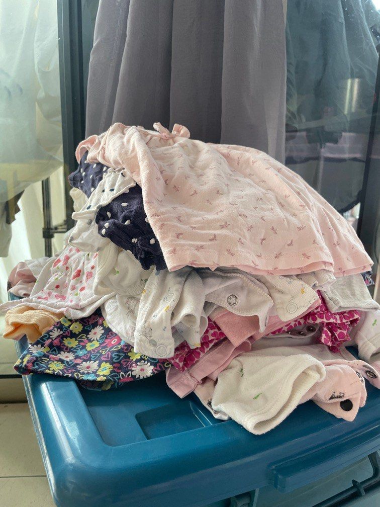FREE 2nd hand baby cloth, Babies & Kids, Babies & Kids Fashion on Carousell