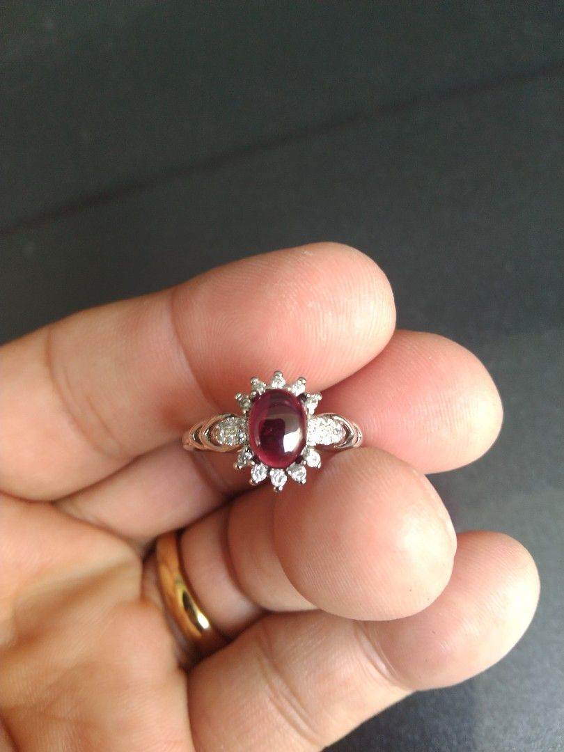 Garnet best sale ruby ring