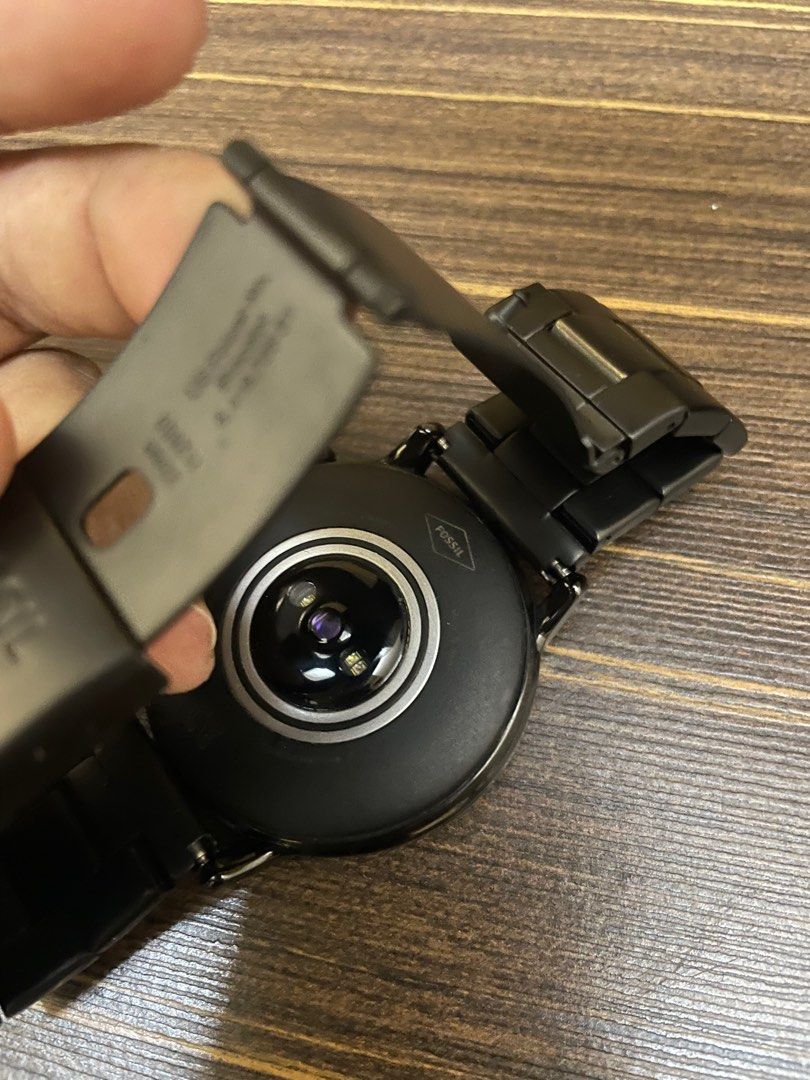 Fossil gen 5 camera sales