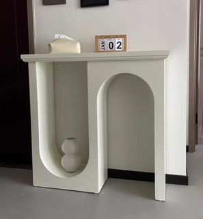 CONSOLE TABLES Collection item 2