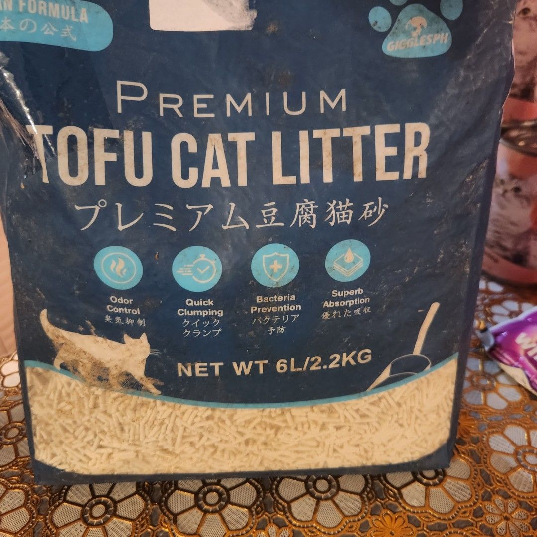 GIGGLESPH Premium Tofu Car Litter, Pet Supplies, Homes & Other Pet Accessories on Carousell