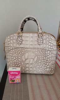 （分類：）位於 。 由 littlevp 提交（商品編號 1264979175，圖片 1）。簡介： 。