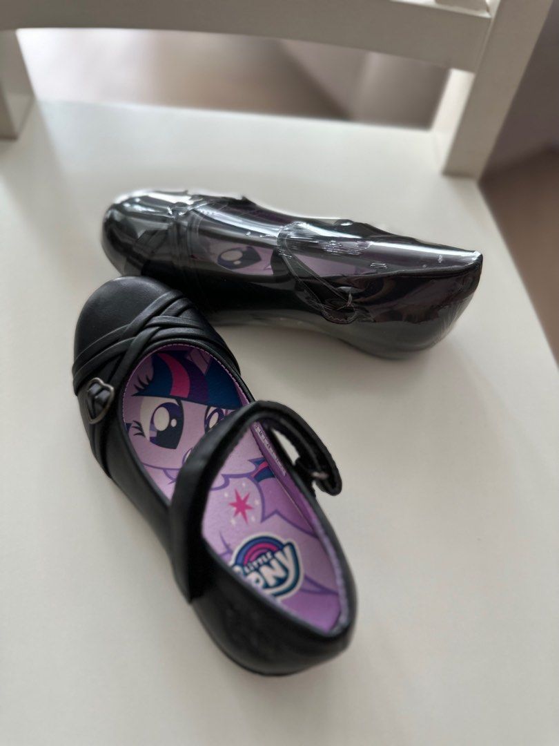 Pony shoes 2025 for girls