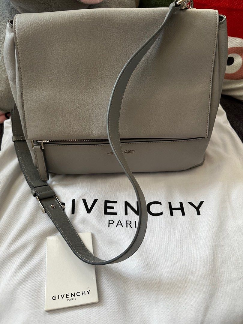 Givenchy pandora pure 2025 small