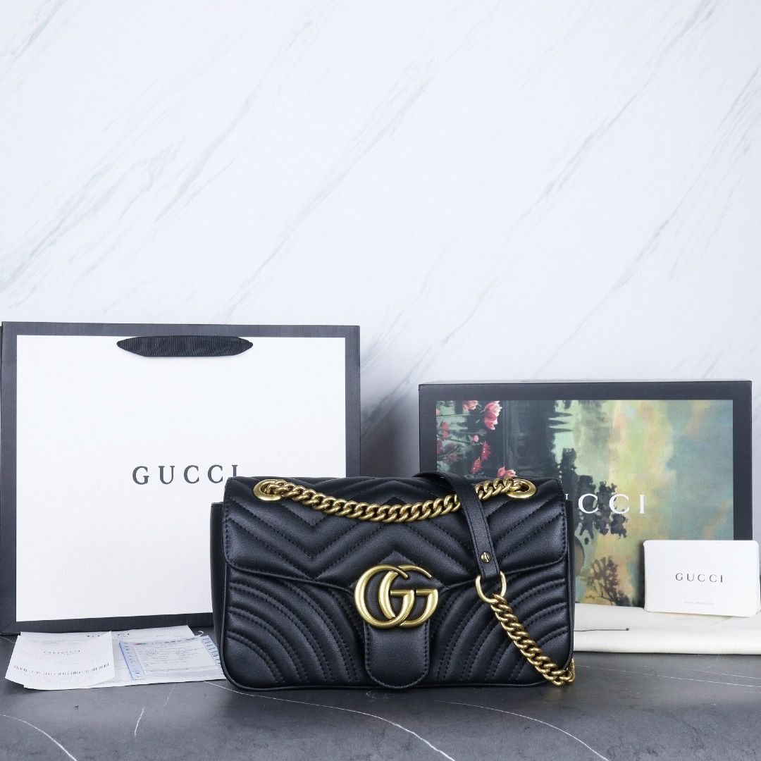 Gucci marmont discount medium black