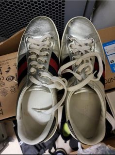 Gucci shoe