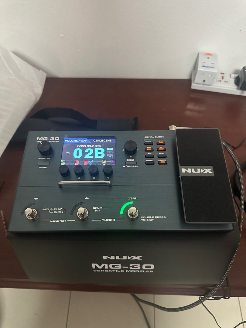 Nux mg30 Guitar Effects, Hobbies & Toys, Music & Media, Music