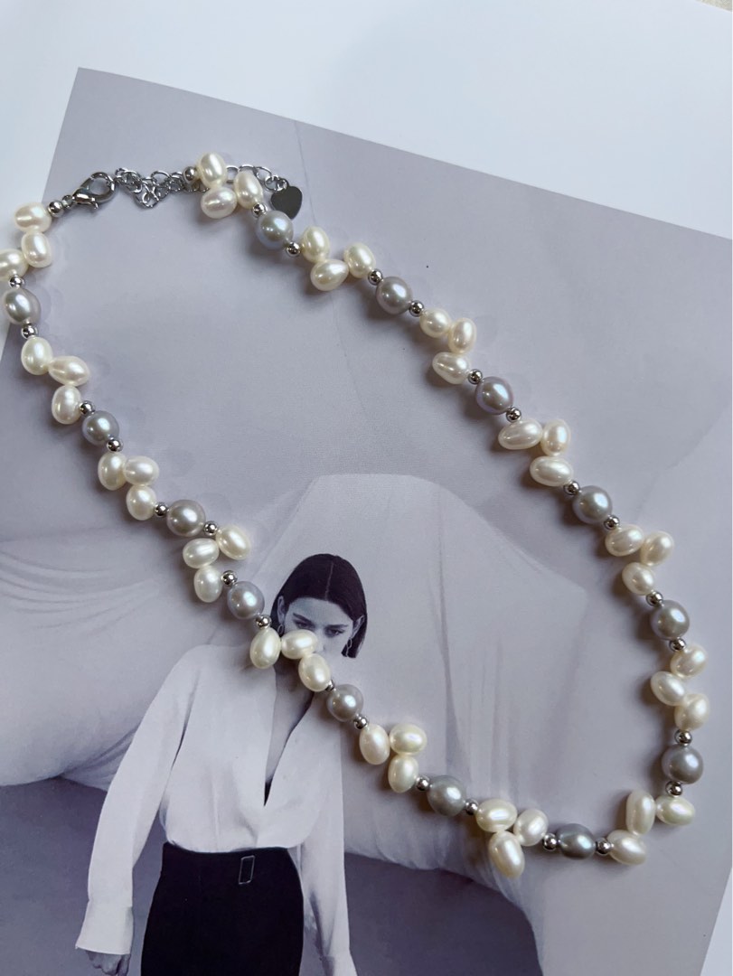 Handmade pearl outlet necklace designs