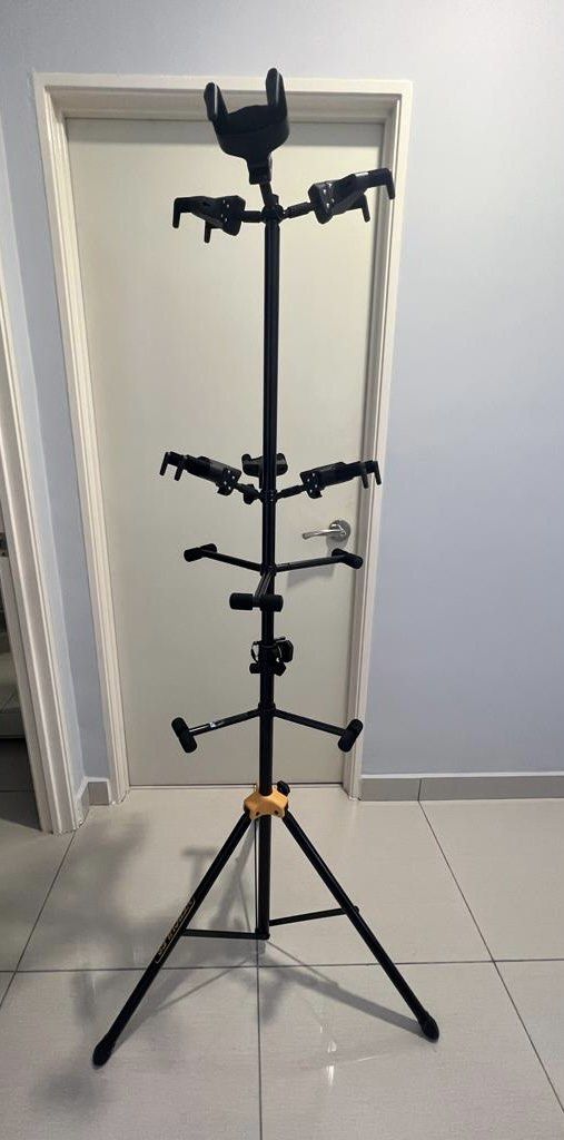Hercules 6 Guitar Stand/Hangar, Hobbies & Toys, Music & Media, Music