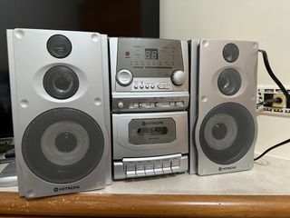 HITACHI床頭音響  近全新  開封一個月