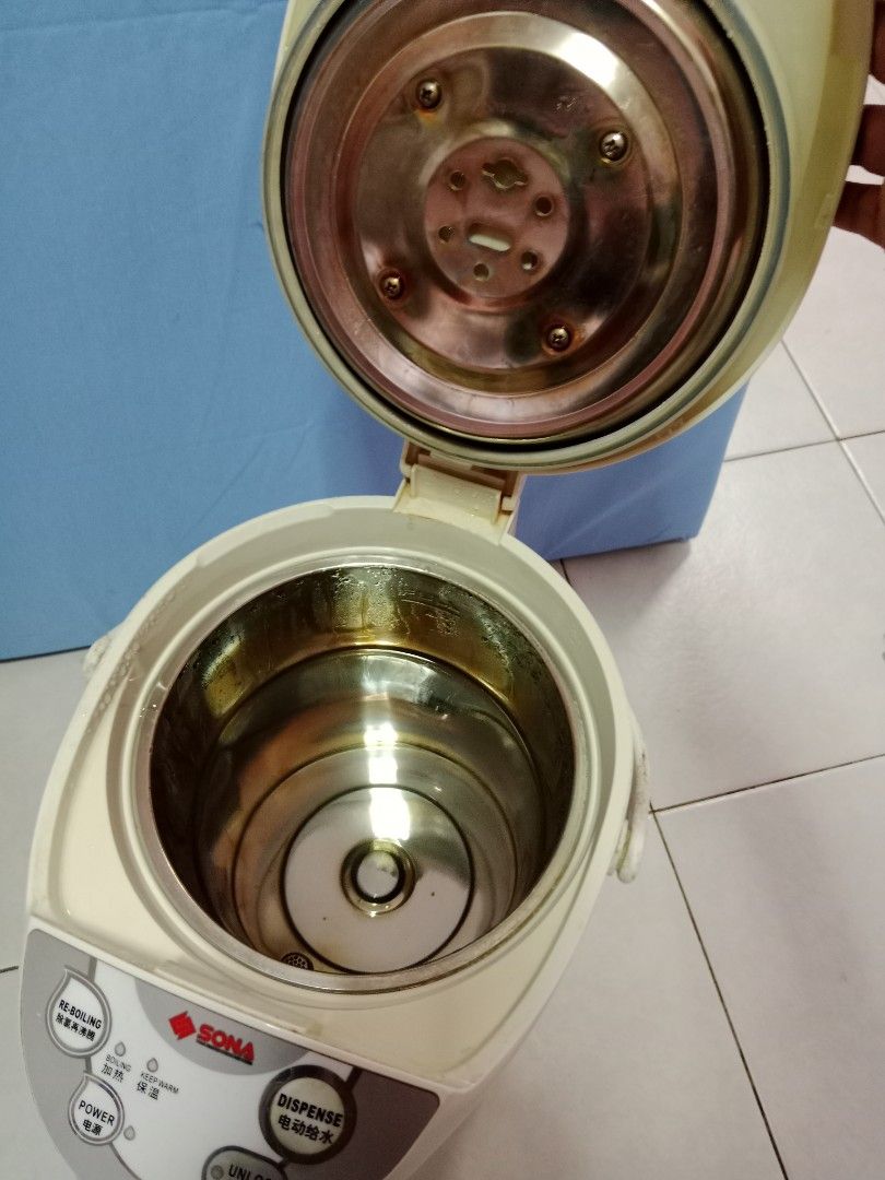 Hot water flask kettle, TV & Home Appliances, Kitchen Appliances