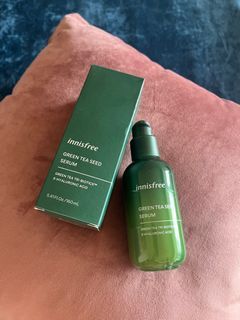 Innisfree Green Tea Seed with Hyaluronic Acid