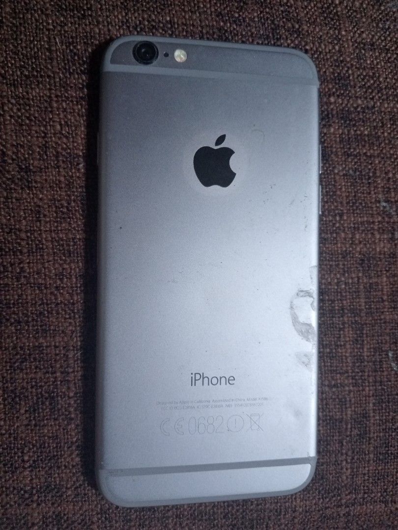iPhone 6 ( defective) (Category: iPhone 6 Series) located in Caloocan City. Submitted by weiner_ (Listing ID 1265132483, Image 2). Description: No charger No Box Last time na triny ko incharge ayaw gumana Hindi ako sure sa storage 2019 ko pa to huling nagamit Mabilis ma lowbat kayo nalang mag paayos no returned need funds Meet up kung malapit lng.
