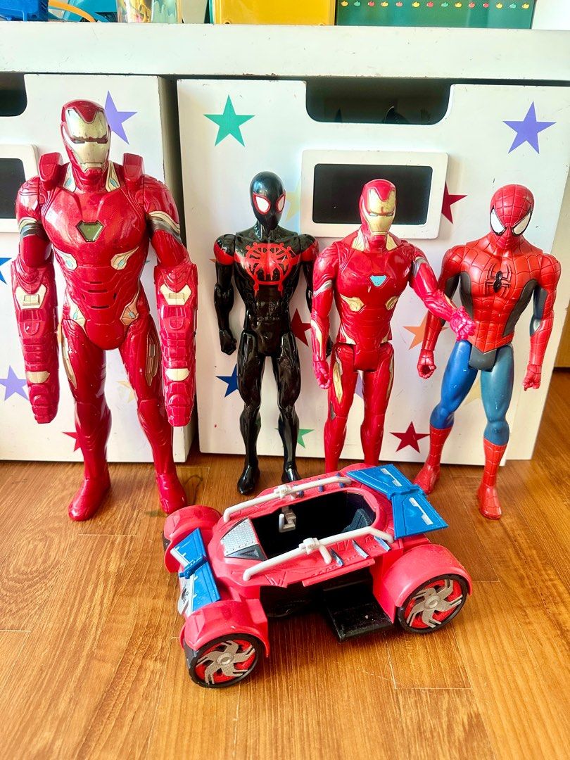Ironman Spider Man figures