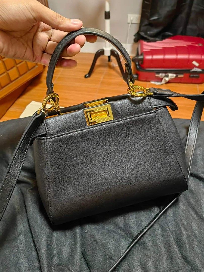 Japan Preloved Fendi sling (Category: Luxury Bags & Wallets) located in Cebu City. Submitted by day.98 (Listing ID 1264969224, Image 1). Description: selected from japan surplus genuine leather coded & etikita with dust bag no flaws.