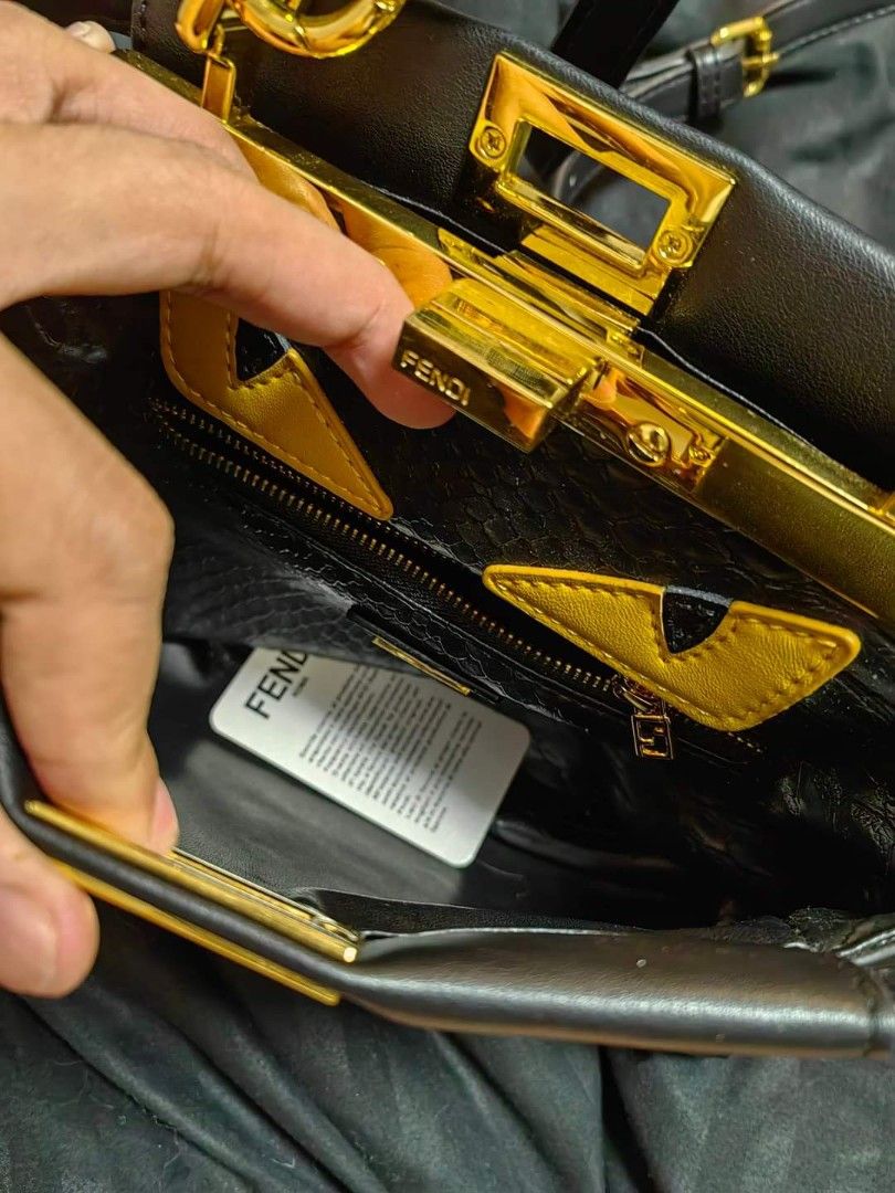 Japan Preloved Fendi sling (Category: Luxury Bags & Wallets) located in Cebu City. Submitted by day.98 (Listing ID 1264969224, Image 2). Description: selected from japan surplus genuine leather coded & etikita with dust bag no flaws.