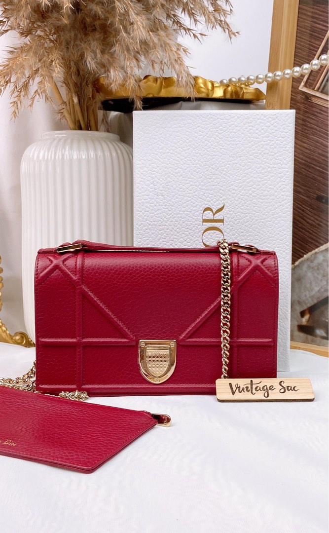 JZC7951 Red Calfskin Handle Diorama Clutch with Chain GHW Luxury