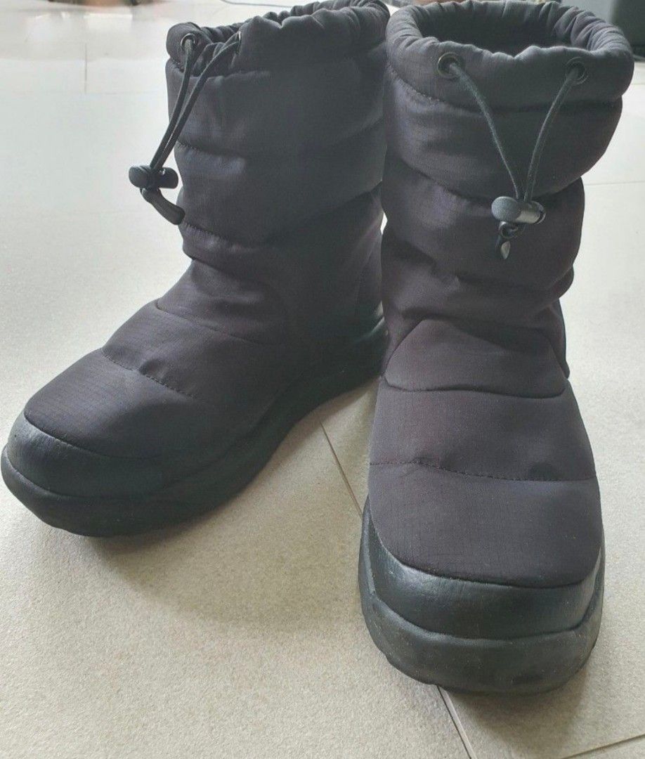 Child store waterproof boots
