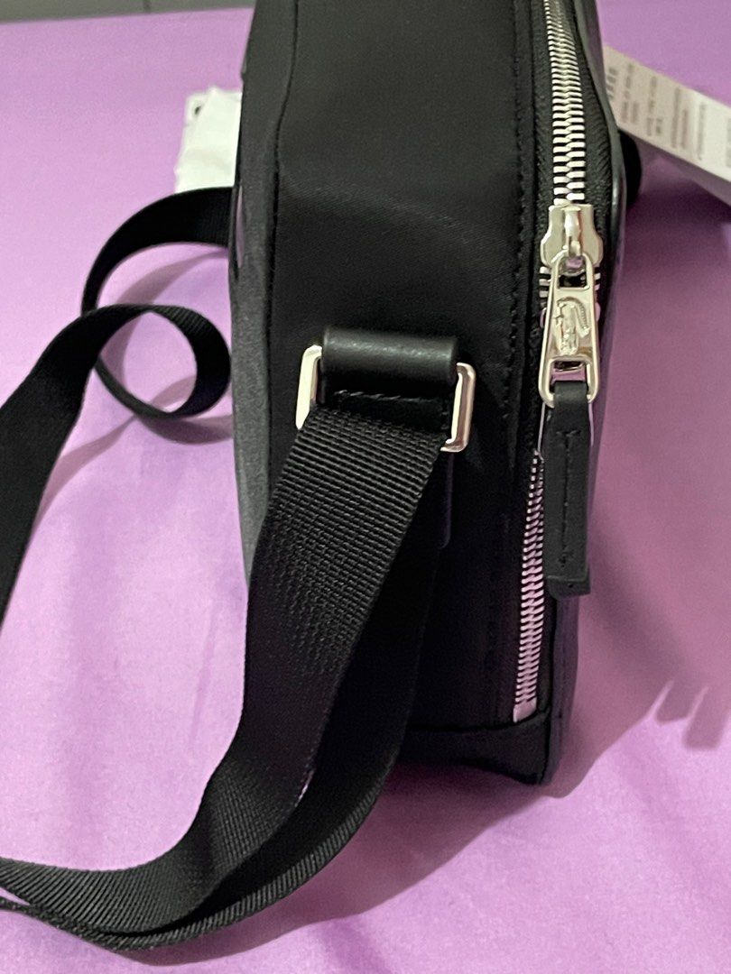 Lacoste Reporter Bag Black onhand (Category: Luxury Bags & Wallets) located in Puerto Princesa. Submitted by eds.raps (Listing ID 1265046507, Image 3). Description: Onhand ready to ship Brand new Reporter bag Made of cow leather (front) & nylon (back) Layaway accepted This bag comes from Shop and not from Outlet Plus local shipping fee from Puerto Princesa City Palawan .