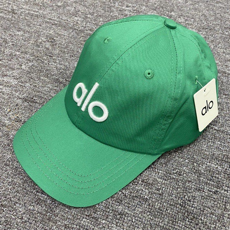 LIMITED EDITION] Alo Yoga Off Duty Cap in Green, Men's Fashion, Watches &  Accessories, Caps & Hats on Carousell