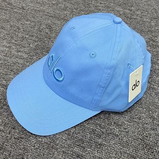 [LIMITED EDITION] Alo Yoga Off Duty Cap in Light Blue