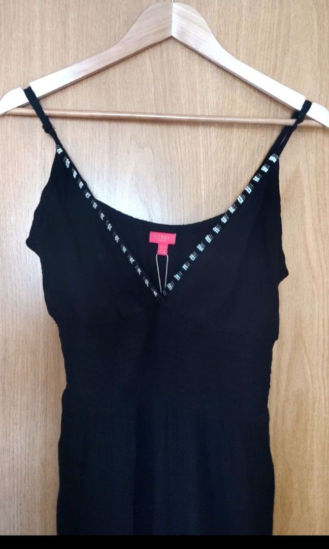 Lipsy embellished jumpsuit (Category: Jumpsuits) located in Malabon City. Submitted by luckyfive (Listing ID 1265134283, Image 3). Description: lipsy embellished jumpsuit brand new with tag soft material, adjustable strap garterrized waist labelled UK 10, fits S-M 1st photo, reference only when worn both from Lipsy brand more items listed everyday discount on multiple purchase follow me and get extra 5% discount, 10% to repeat customer.