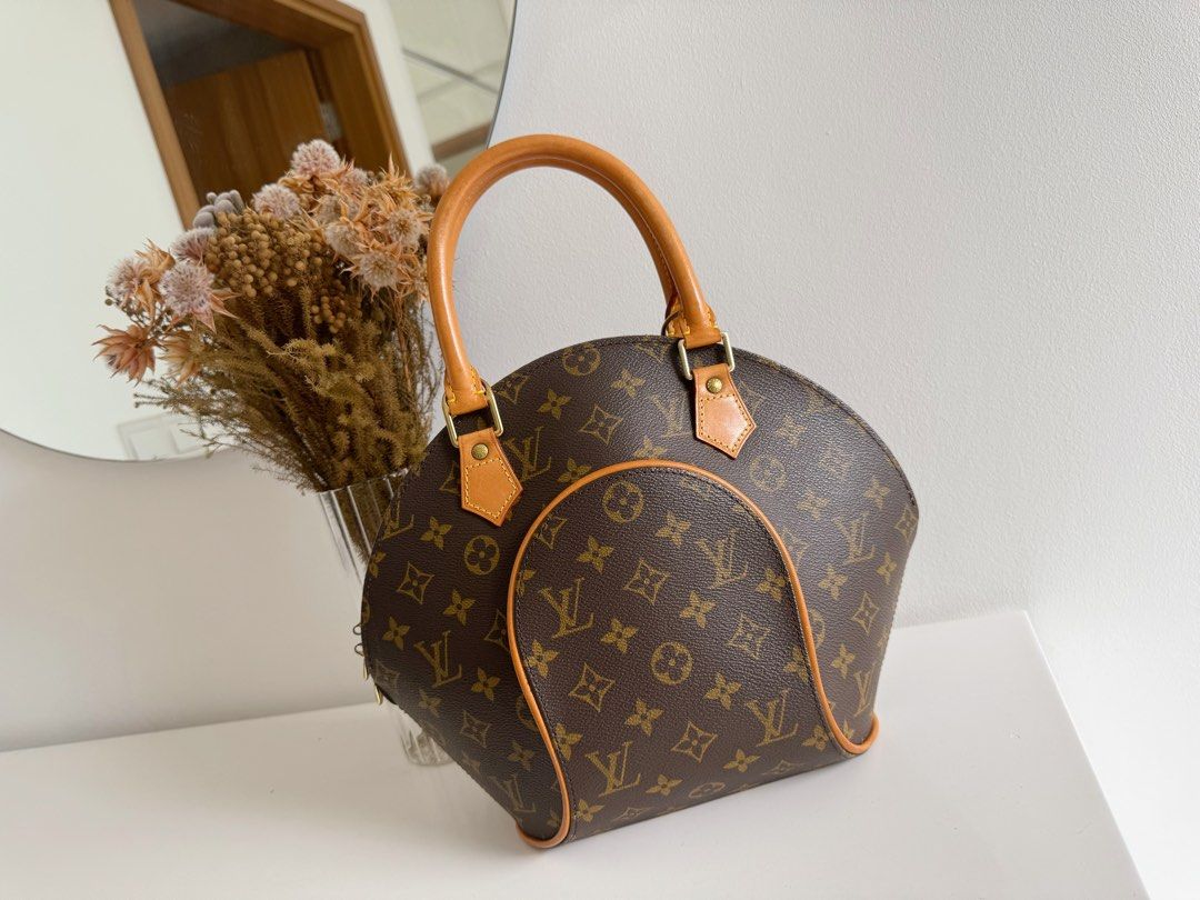 Lv deals top handle