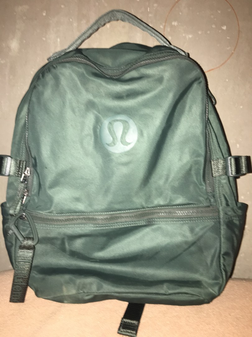 Green sales lululemon backpack