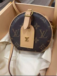 Louis Vuitton Boite Chapeau Souple Bag Reverse Monogram Giant Brown 23187710