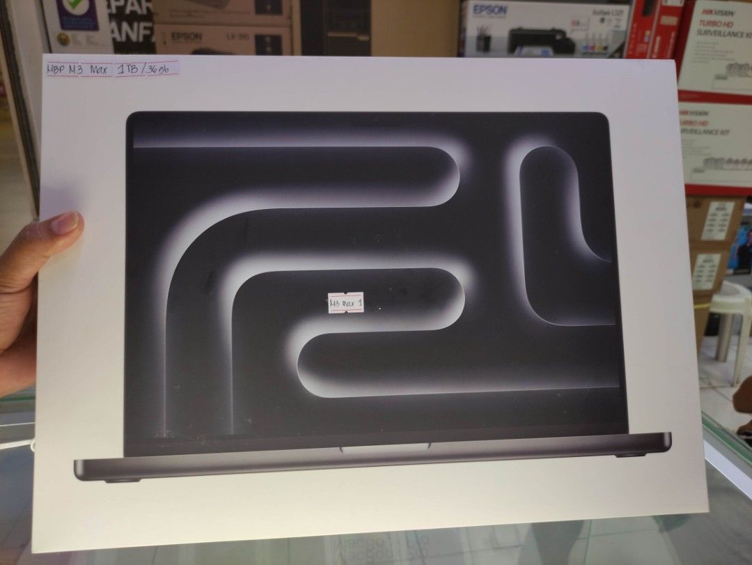 Macbook pro m3 Max 16 inch 1tb /36 (Category: Laptops & Notebooks) located in San Juan City. Submitted by nerizapagara (Listing ID 1265009871, Image 1). Description: macbook pro m3 max 16 inch 14CORE CPU 30CORE GPU 36GB 1TB MODEL A2991.