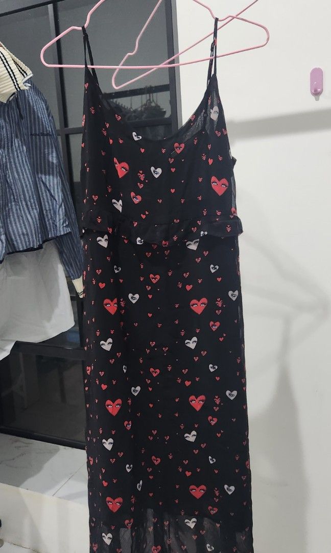 Mango heart dress, Fesyen Wanita, Pakaian Wanita, Gaun & Rok di Carousell