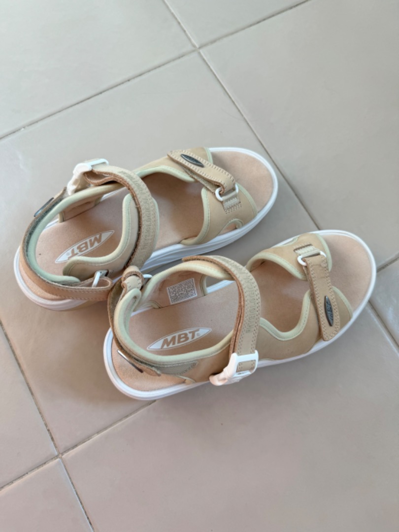 Mbt best sale kisumu sandals
