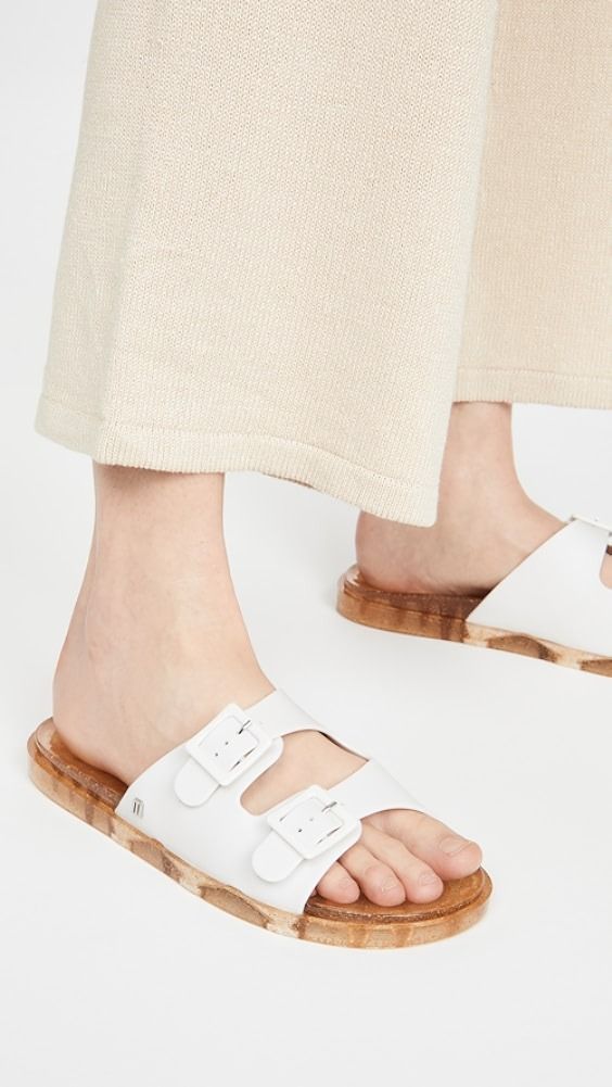 White jelly slides 2025