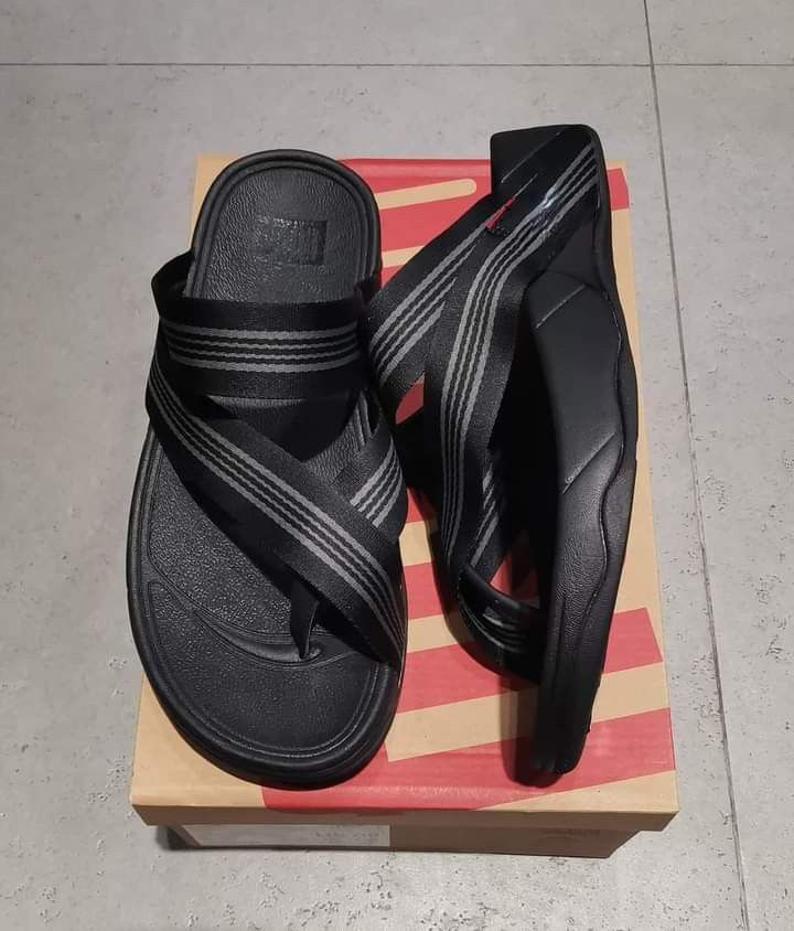 Mens Fitflops, Men's Fashion, Footwear, Slippers & Slides on Carousell
