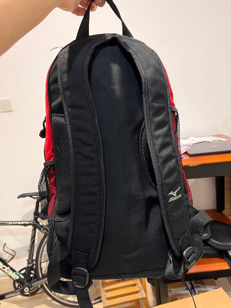 Mizuno momentum backpack deals