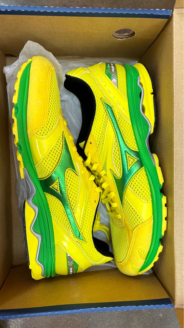 Mizuno wave store amulet 3