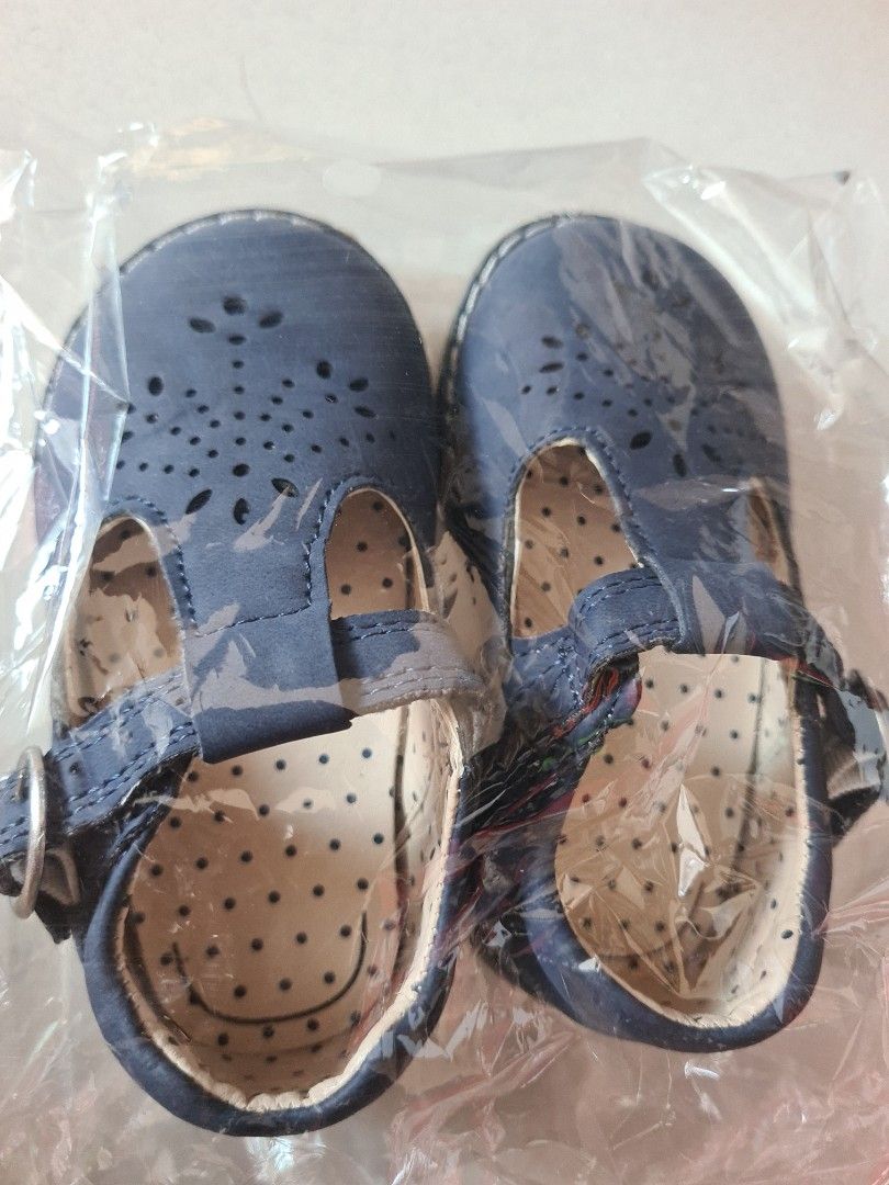 Girls shoes mothercare clearance