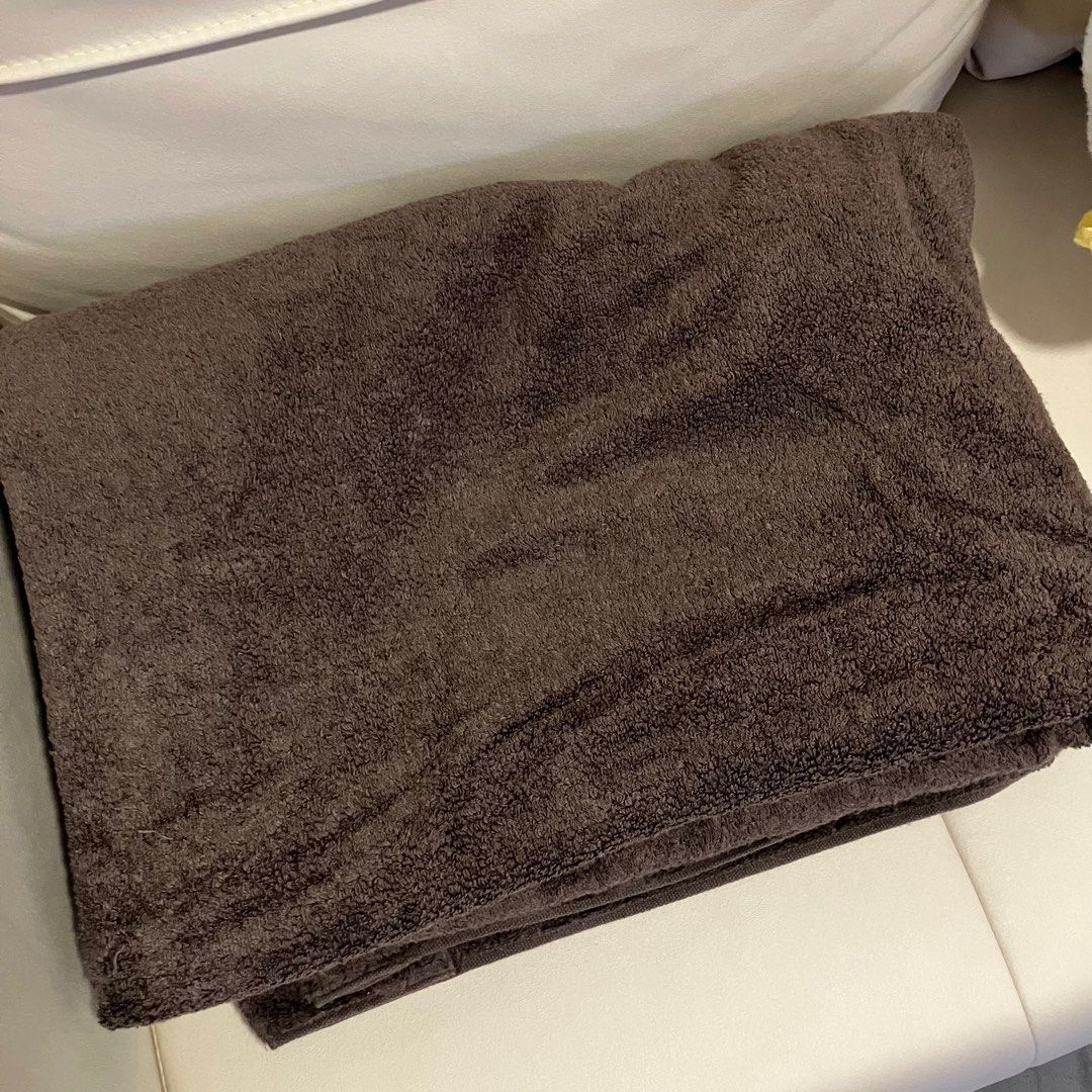 Muji Blanket, Furniture & Home Living, Bedding & Towels on Carousell