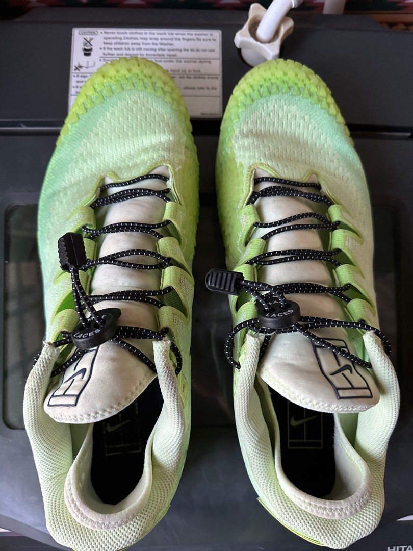 Ghost on sale green nike