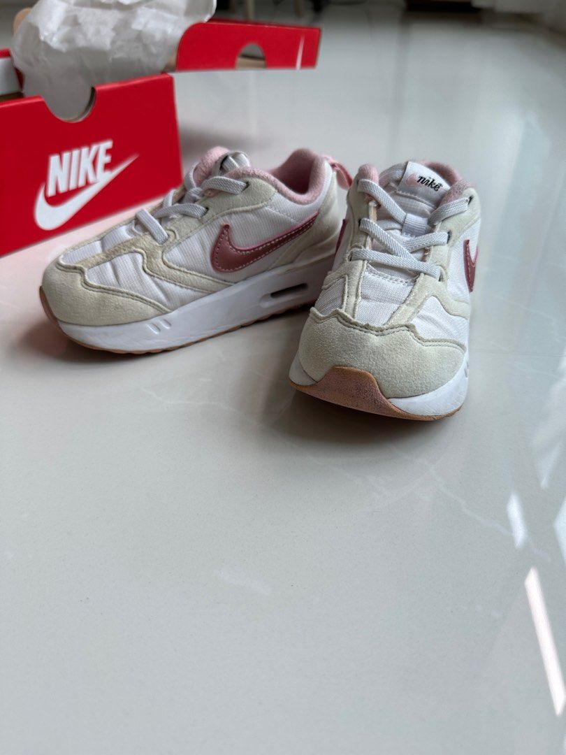Nike 95 on sale baby pink
