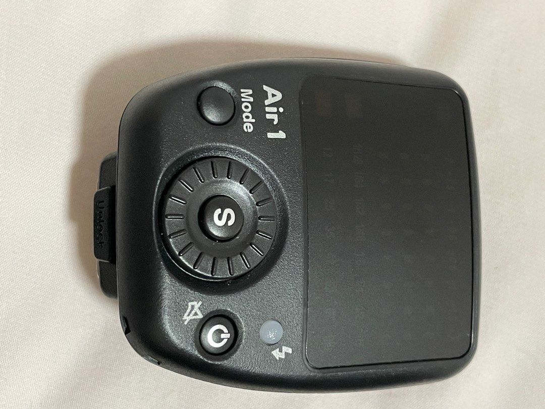 Nissin flash Di700a + Air 1 commander for Sony Olympus62863086800769113